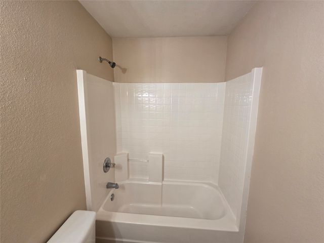 1810 Saint Nevis Drive, Mansfield, TX 76063