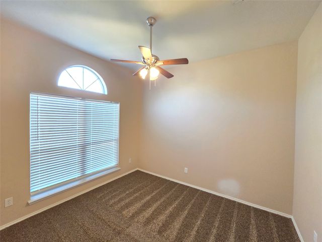 1810 Saint Nevis Drive, Mansfield, TX 76063