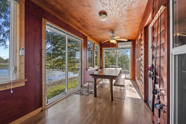 300 CO RD 27100, Honey Grove, TX 75446