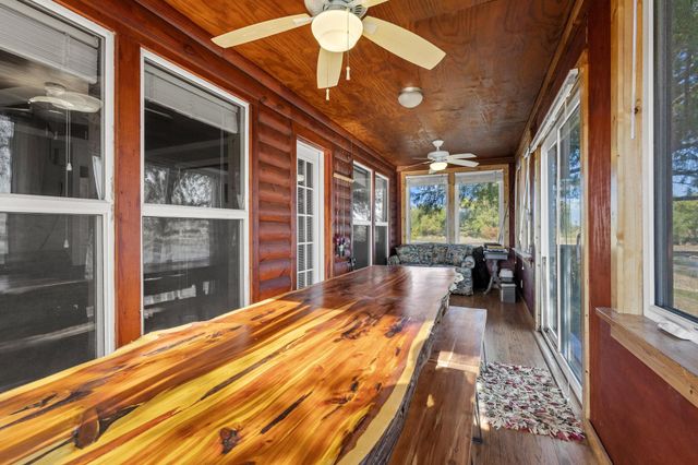 300 CO RD 27100, Honey Grove, TX 75446