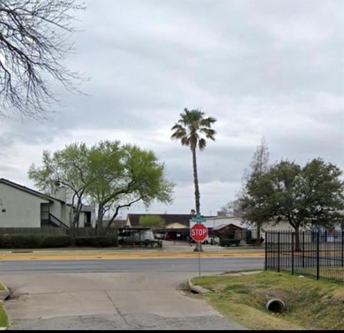 3206 Jarvis Street, Houston, TX 77063