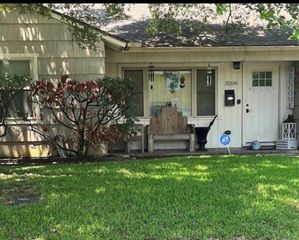 3206 Jarvis Street, Houston, TX 77063