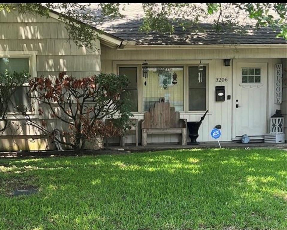 3206 Jarvis Street, Houston, TX 77063