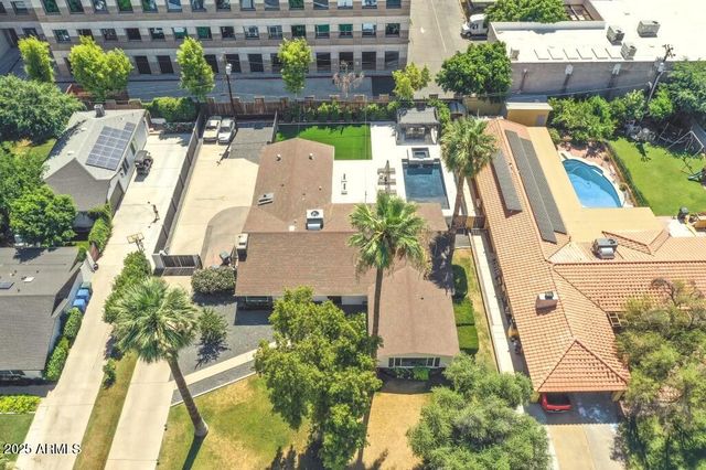 5323 N 6TH Street, Phoenix, AZ 85012