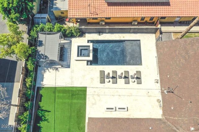 5323 N 6TH Street, Phoenix, AZ 85012