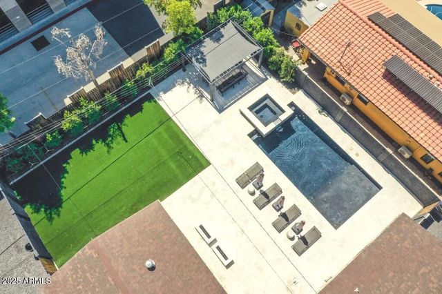 5323 N 6TH Street, Phoenix, AZ 85012