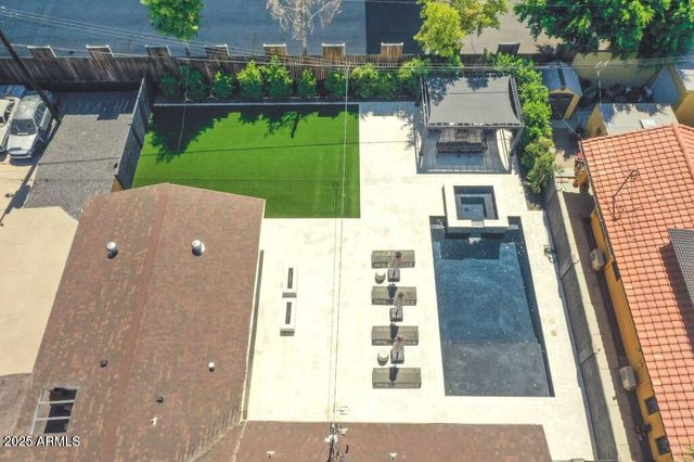 5323 N 6TH Street, Phoenix, AZ 85012