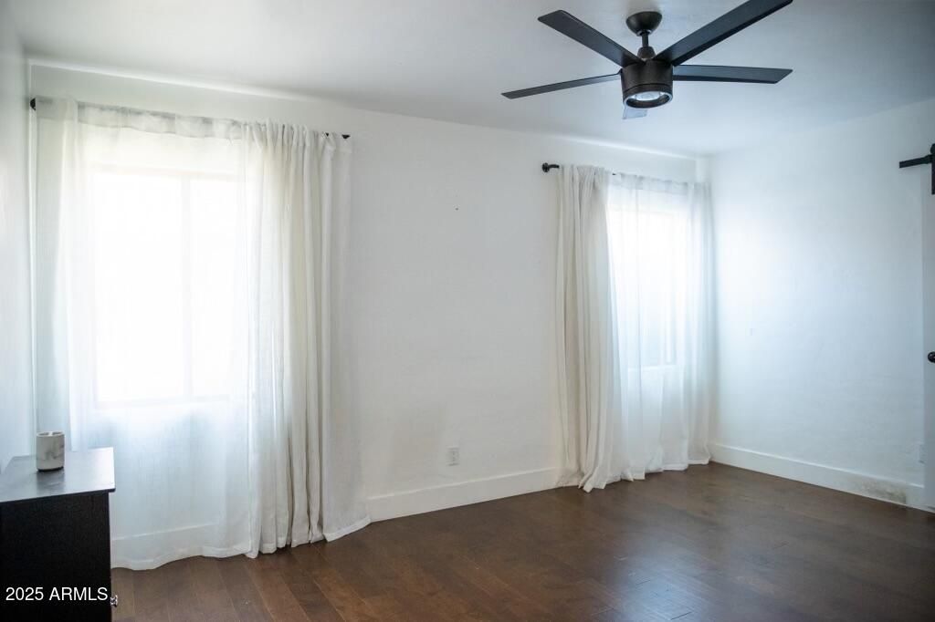 Image 13 of property listing at 5323 N 6TH Street, Phoenix, AZ 85012