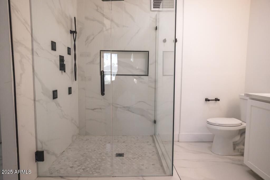 Image 19 of property listing at 5323 N 6TH Street, Phoenix, AZ 85012