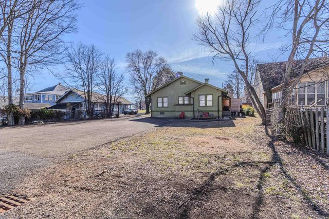 423 W Court Street, Paragould, AR 72450