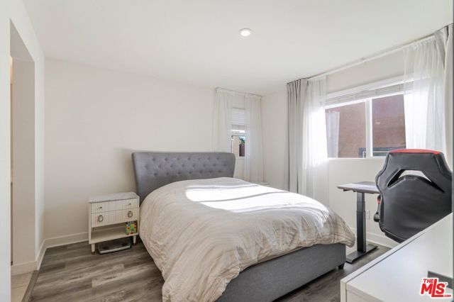 12807 N Watt Lane D, Sylmar (los Angeles), CA 91342