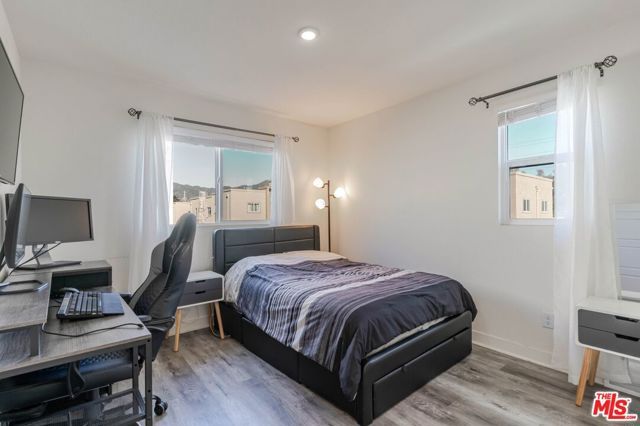 12807 N Watt Lane D, Sylmar (los Angeles), CA 91342