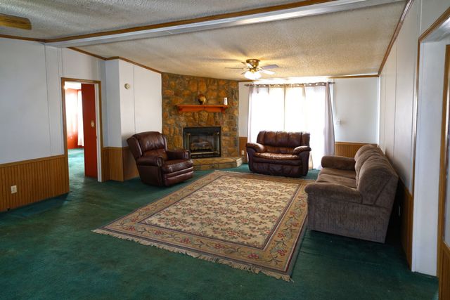 664 Old Dry Hollow Rd, Vanleer, TN 37181