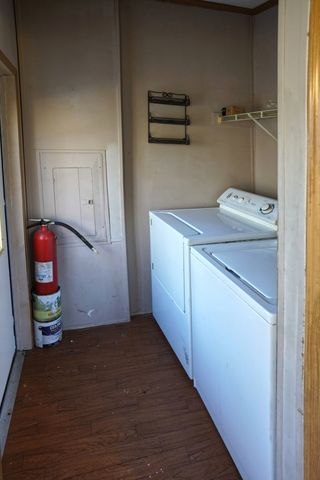 664 Old Dry Hollow Rd, Vanleer, TN 37181