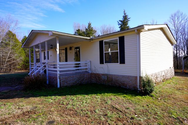 664 Old Dry Hollow Rd, Vanleer, TN 37181