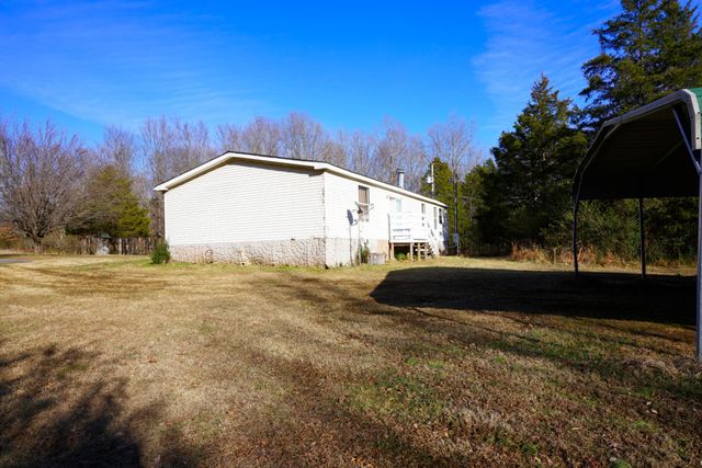 664 Old Dry Hollow Rd, Vanleer, TN 37181