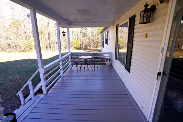 664 Old Dry Hollow Rd, Vanleer, TN 37181