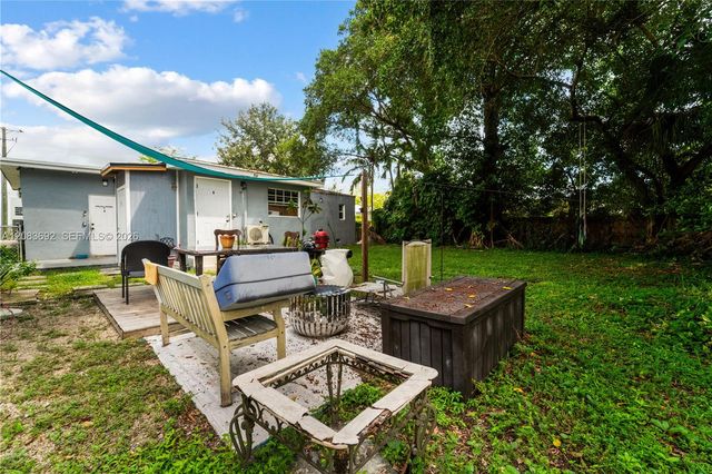1136 NE 167th Street A, North Miami Beach, FL 33162