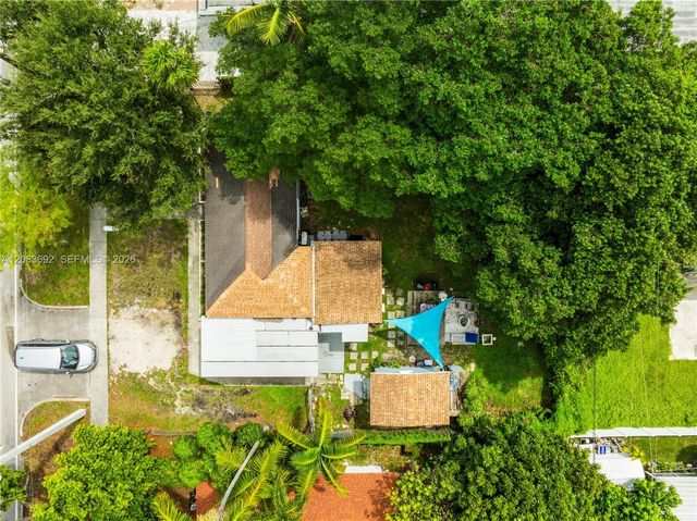 1136 NE 167th Street A, North Miami Beach, FL 33162