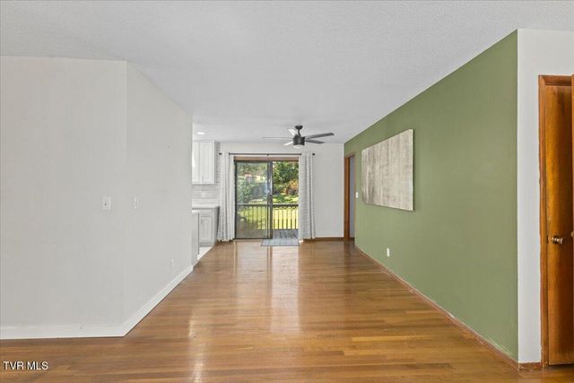 300 Peach Blossom Court, Johnson City, TN 37604