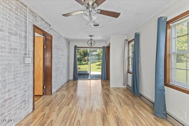 300 Peach Blossom Court, Johnson City, TN 37604