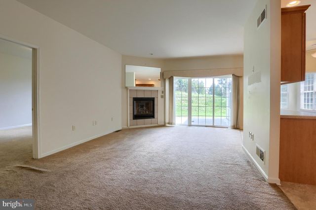 4505 HILLSIDE CT, Harrisburg, PA 17110