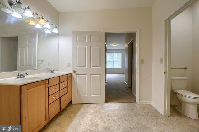 4505 HILLSIDE CT, Harrisburg, PA 17110