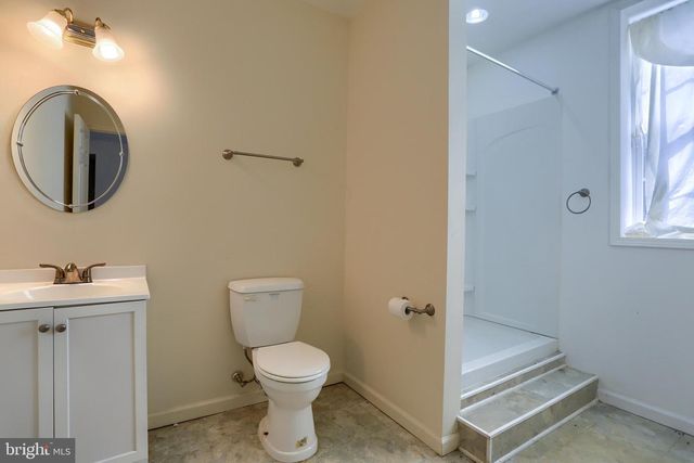 4505 HILLSIDE CT, Harrisburg, PA 17110