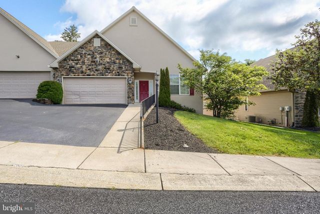 4505 HILLSIDE CT, Harrisburg, PA 17110