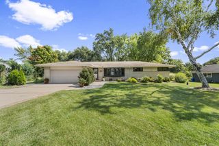 4560 N 161st STREET, Brookfield, WI 53005