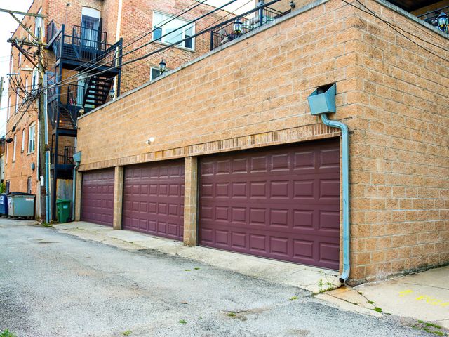 2649 N Washtenaw Avenue 3, Chicago, IL 60647