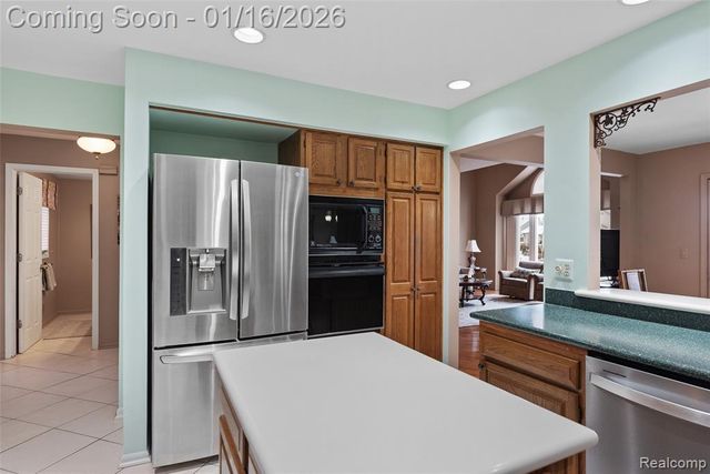 18269 Blue Heron Pointe Drive, Northville, MI 48168