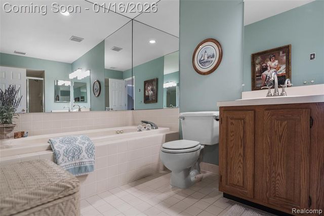 18269 Blue Heron Pointe Drive, Northville, MI 48168