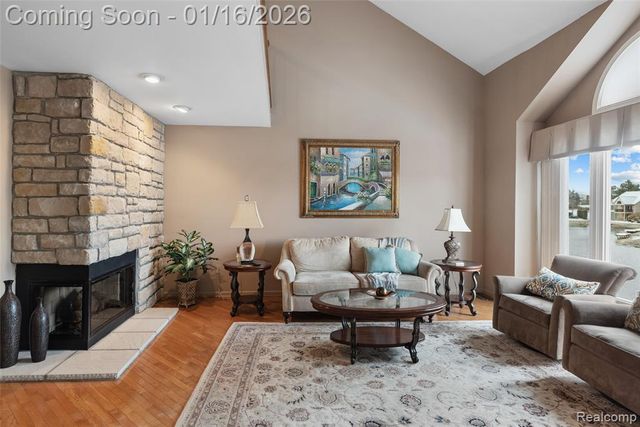 18269 Blue Heron Pointe Drive, Northville, MI 48168