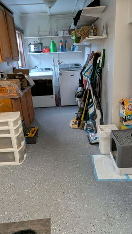 29055 Pennsylvania Road, Romulus, MI 48174