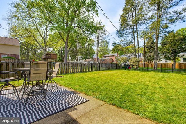 975 SALISBURY CT, Lancaster, PA 17601