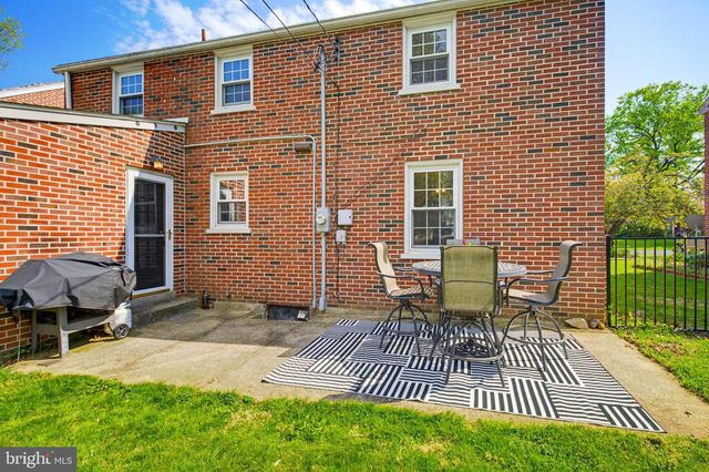 975 SALISBURY CT, Lancaster, PA 17601