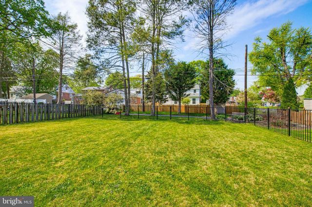 975 SALISBURY CT, Lancaster, PA 17601
