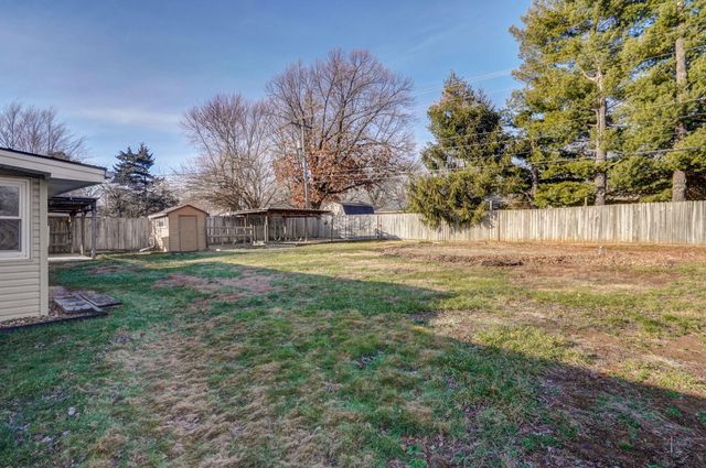 2917 E Portland Street, Springfield, MO 65804