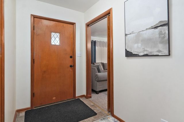 2917 E Portland Street, Springfield, MO 65804