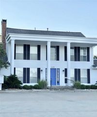 4400 Old College Road, Bryan, TX 77801