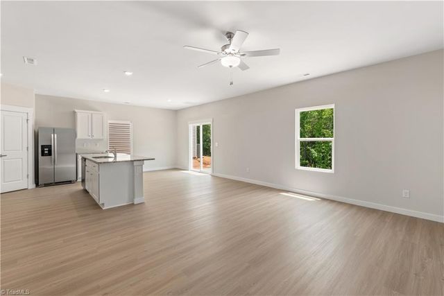 3411 Robindale Drive, Winston-salem, NC 27107