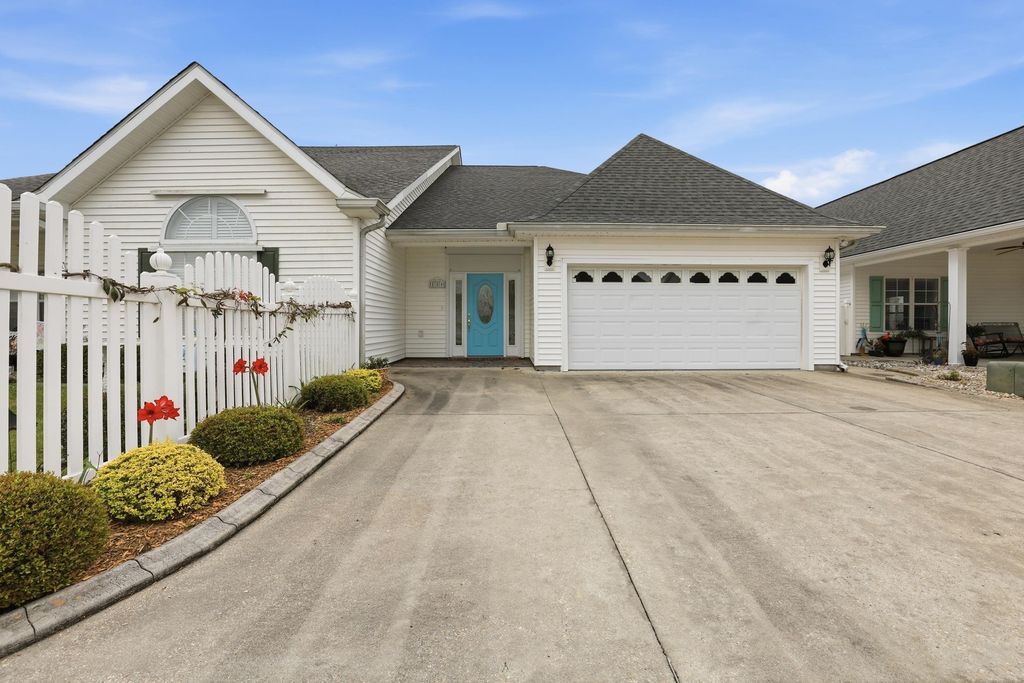 110 Magnolia Courtyard, Houma, LA 70364