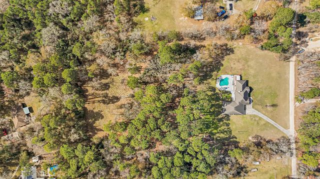 1522 Woodhue Drive, Spring, TX 77386