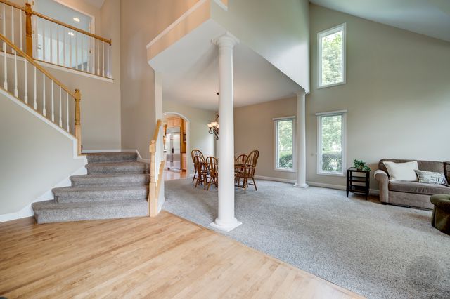 2503 Skylane Drive, Naperville, IL 60564