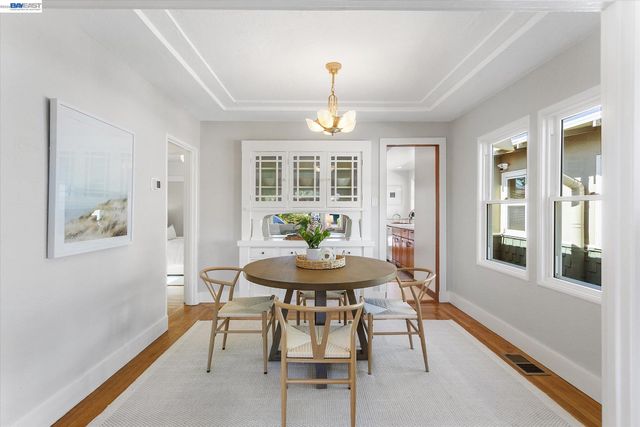 2516 Buena Vista Ave, Alameda, CA 94501