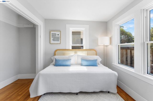 2516 Buena Vista Ave, Alameda, CA 94501