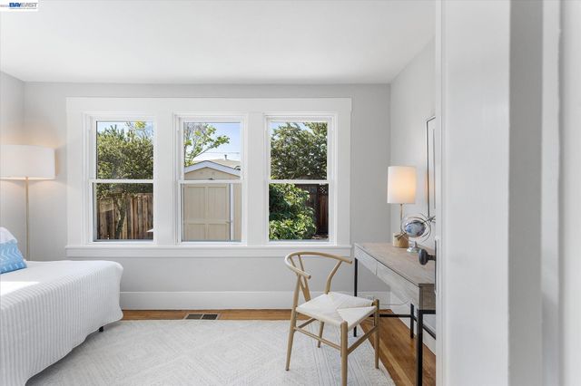 2516 Buena Vista Ave, Alameda, CA 94501