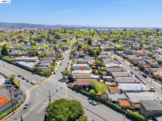 2516 Buena Vista Ave, Alameda, CA 94501