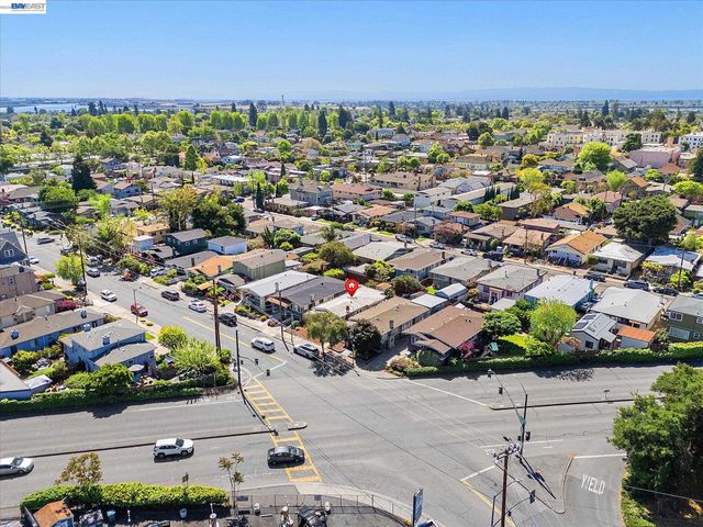 2516 Buena Vista Ave, Alameda, CA 94501